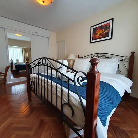 Cozy Resort House Near Beach Semesterbostad *