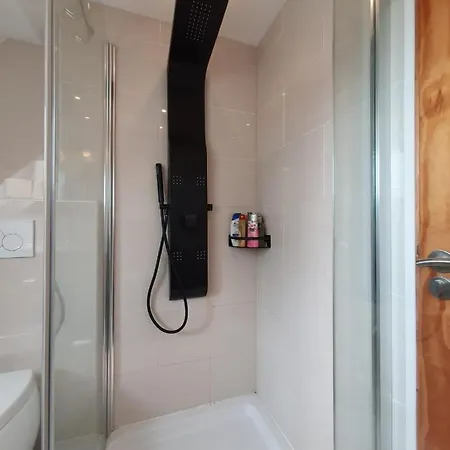 Semesterbostad Cozy Resort House Near Beach *