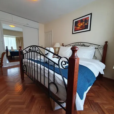 Semesterbostad Cozy Resort House Near Beach